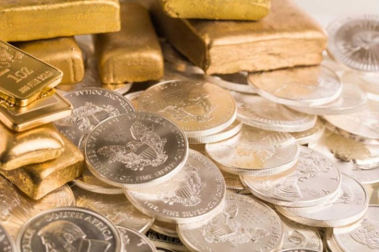 Gold Price Hits New Record, Approaches US$4,500; Silver, Platinum Also at All-time Highs